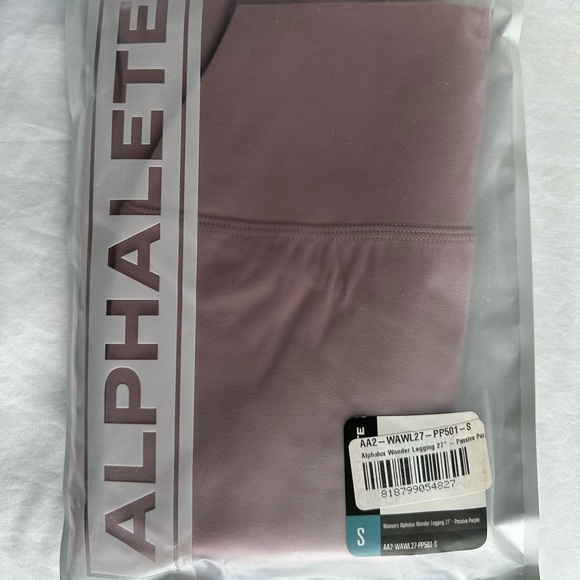 Alphalete Pants & Jumpsuits Nwt Alphalete Alphalux Wonder Leggings Passive Purple Size Small